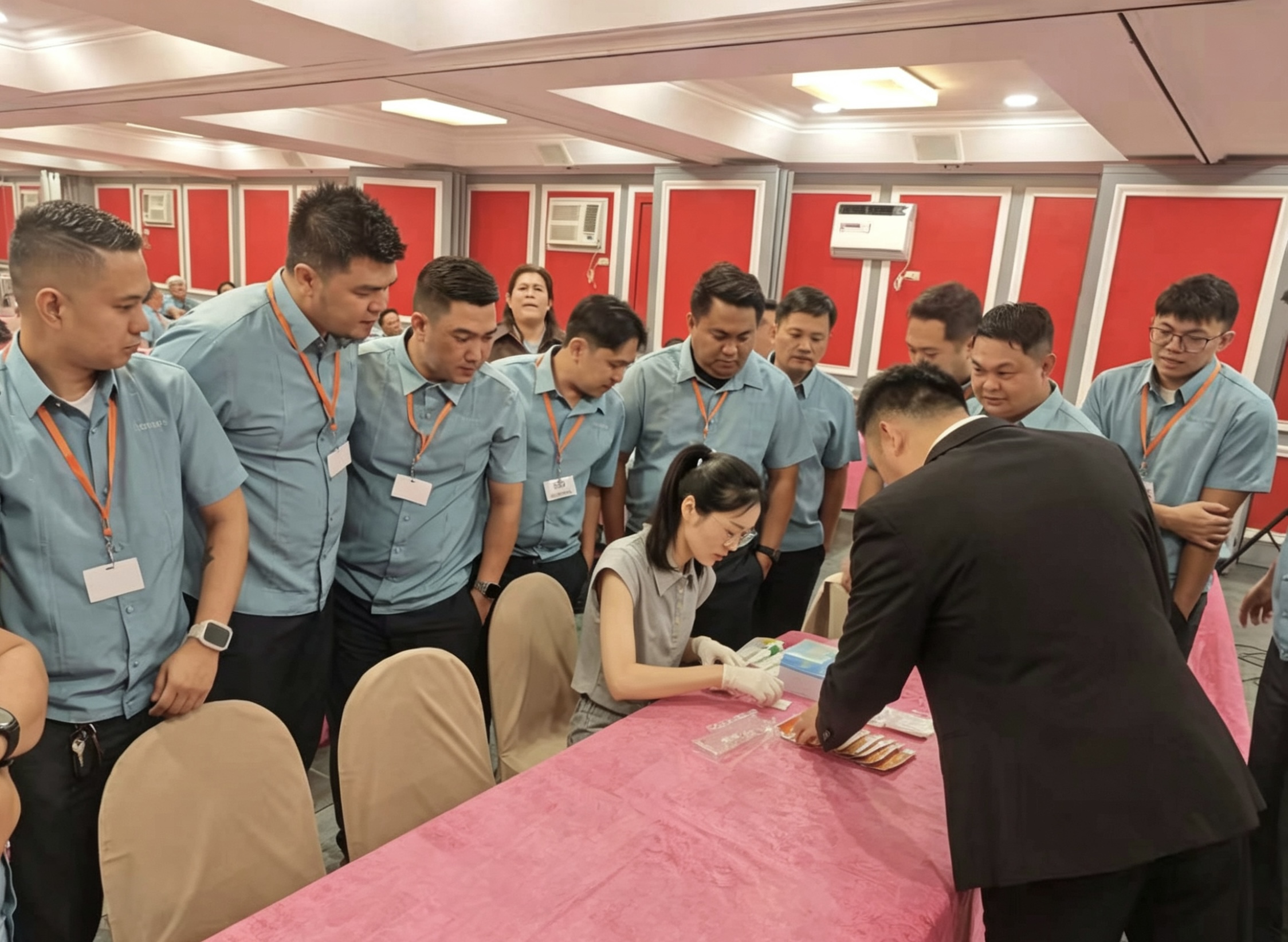 山海赴约,技耀南洋——深蓝医疗团队赴国外传递专业力量